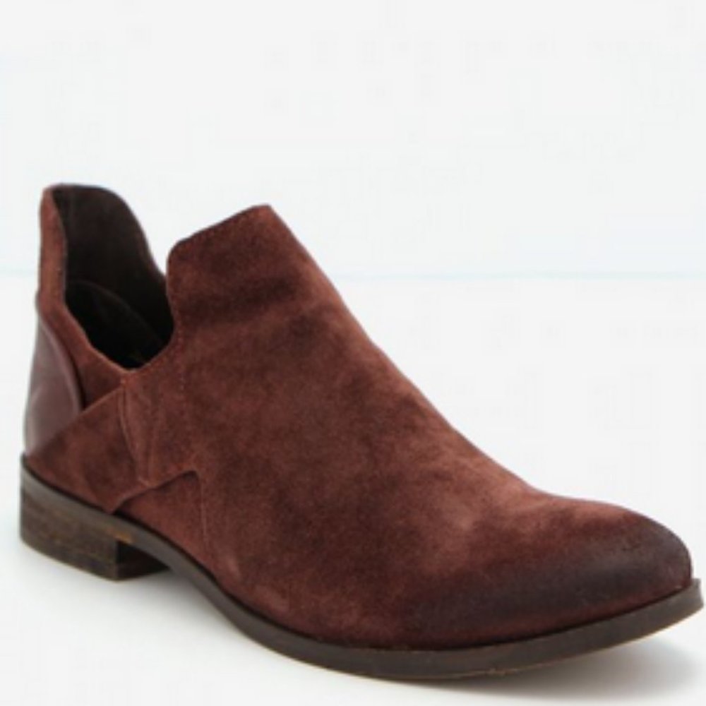 DIBA TRUE Suede Leather Slip On Ankle Booties